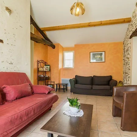 Spacieux Avec Jardin, Spa, Et Equipements Bebe Pres De Pornic - Fr-1-306-1041 *