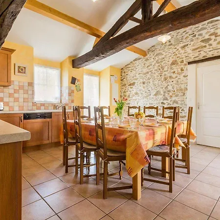 Spacieux Avec Jardin, Spa, Et Equipements Bebe Pres De Pornic - Fr-1-306-1041 Semesterbostad Saint-Pere-en-Retz